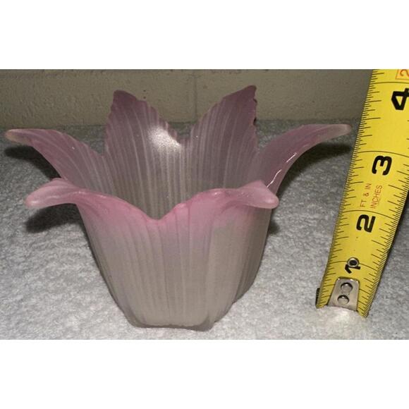 Partylite Pink Rose Bud Candle Holder #P0609 Satin Frosted Finish Pretty - Picture 3 of 5